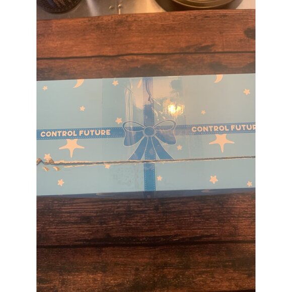 Control Future Crawling Crab Toy With USB Charging Cable & Instructions - Picture 4 of 4